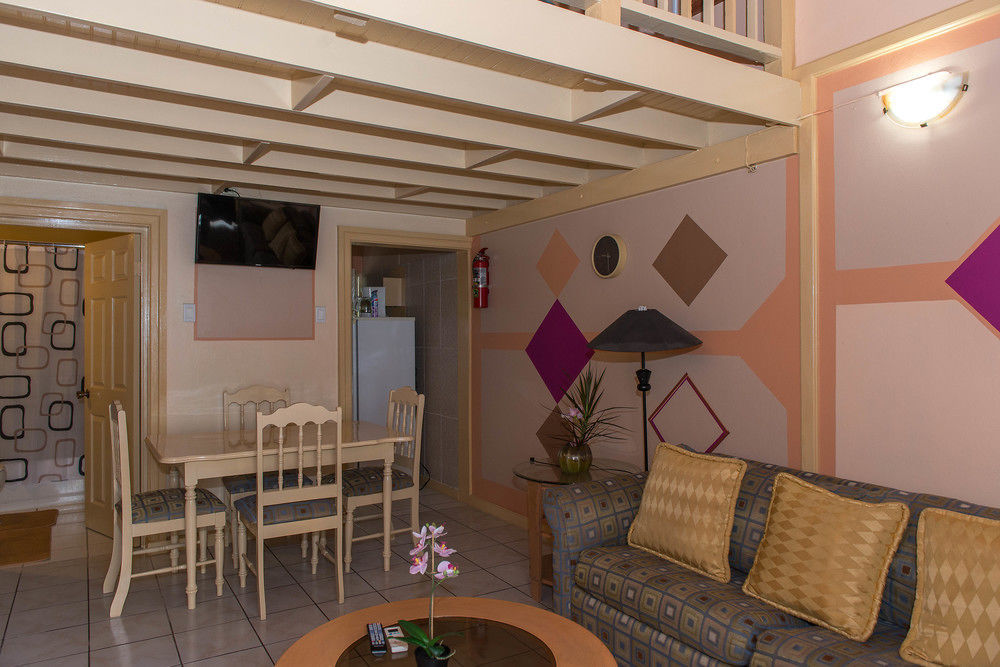 Tropical Court Inn New كينغستون المظهر الخارجي الصورة