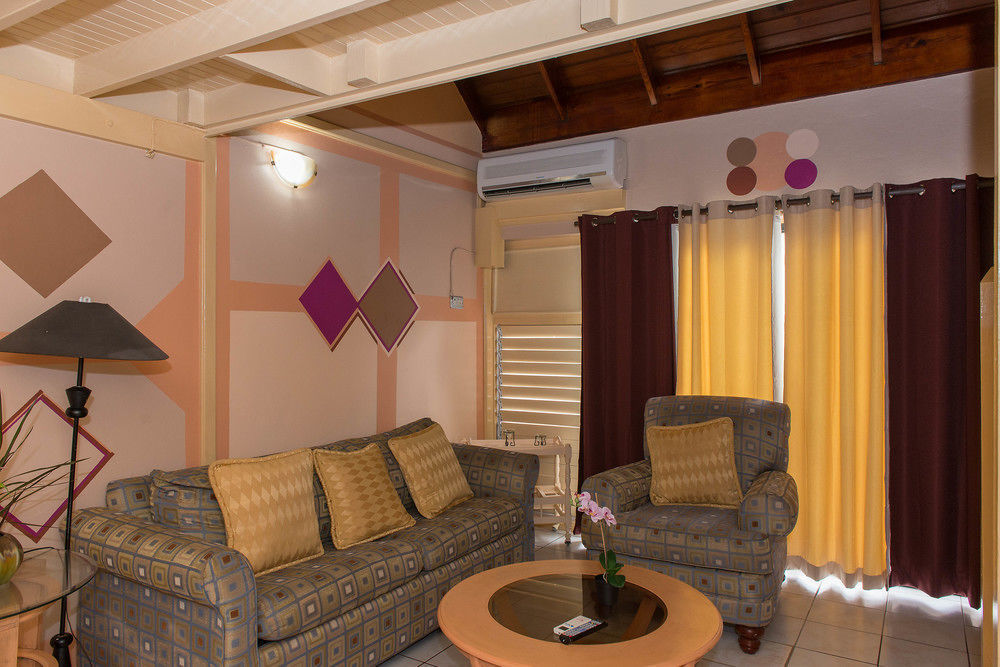 Tropical Court Inn New كينغستون المظهر الخارجي الصورة